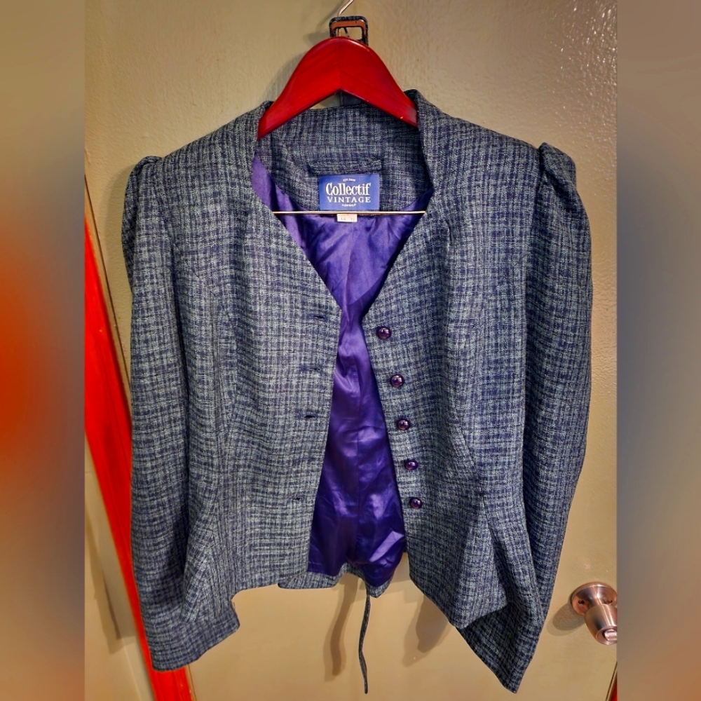 Collectif Size small green suit jacket and belt